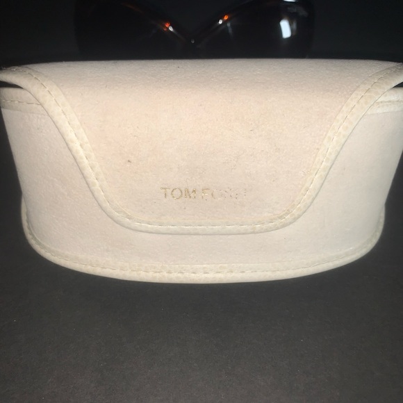 Authentic Tom Ford tortoiseshell sunglasses w/original case offers considered - Picture 13 of 14